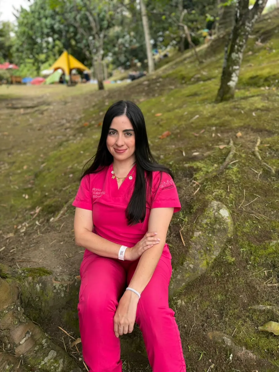 María Valentina, médica veterinaria responsable de Adiós en Casa